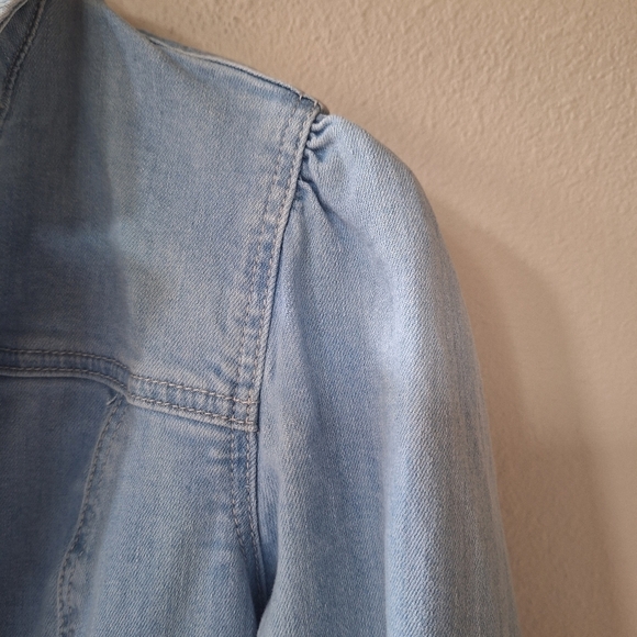 NWT Paige Songbird Meg Light Denim Long Sleeve Zip Up Romper Womens Size 4 - Picture 6 of 11